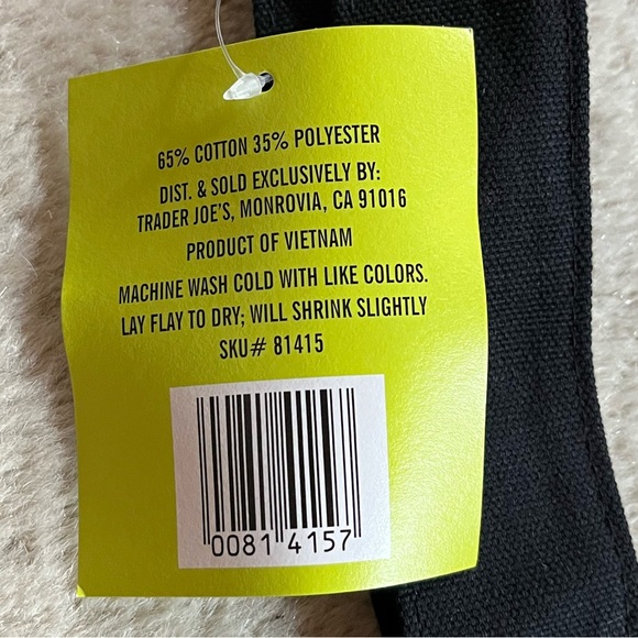 Set of 4 Trader Joe’s Halloween Mini Tote Bags - Picture 9 of 12